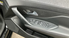 Peugeot 308 1.2 PureTech Allure Premium 5dr EAT8 Petrol Estate